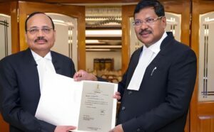 chief justice charge